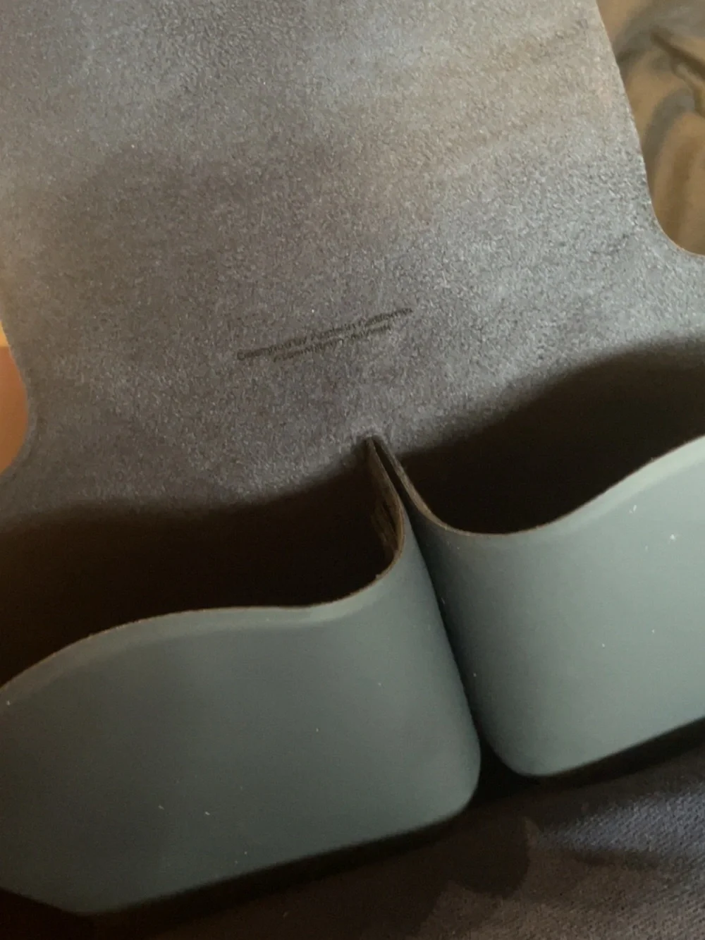 Apple Over-Ear Headphones - Gray